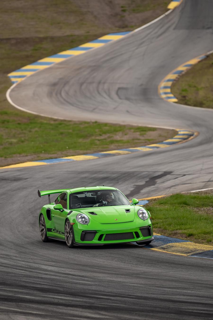  Porsche 911 GT3 RS (991) 2018 года  (NA) (фото 17 из 40)